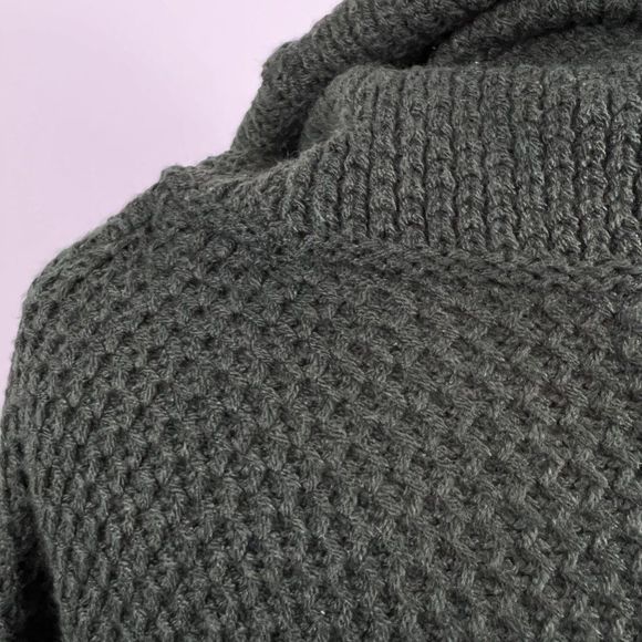 NWT SANCTUARY Olive Green Waffle Turtle Neck Sweater (M) - Picture 5 of 8